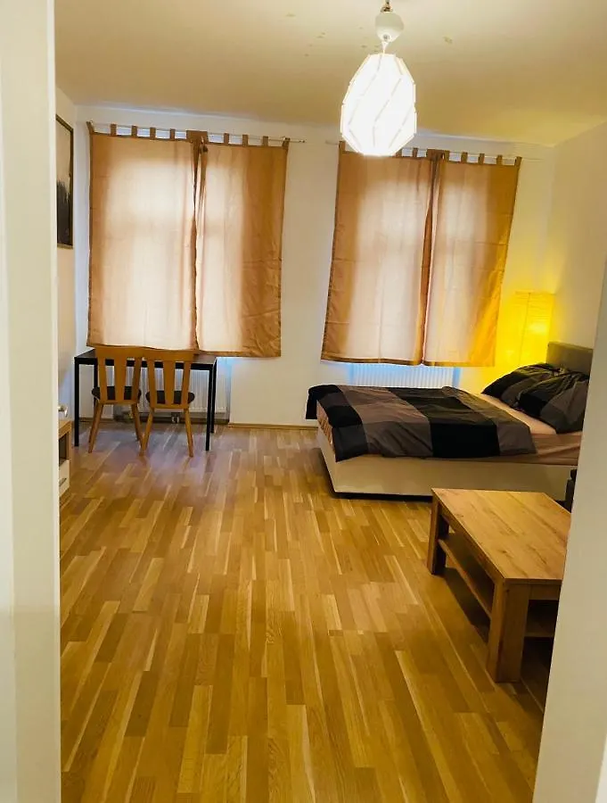 Nice Apartment Hollergasse 22 Vienna